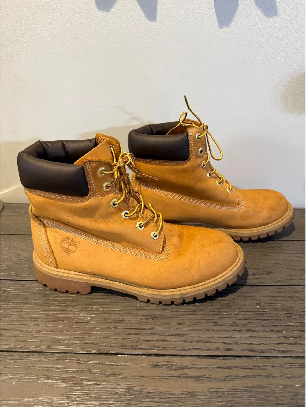 Timberland Classic Boots Men’s size 7